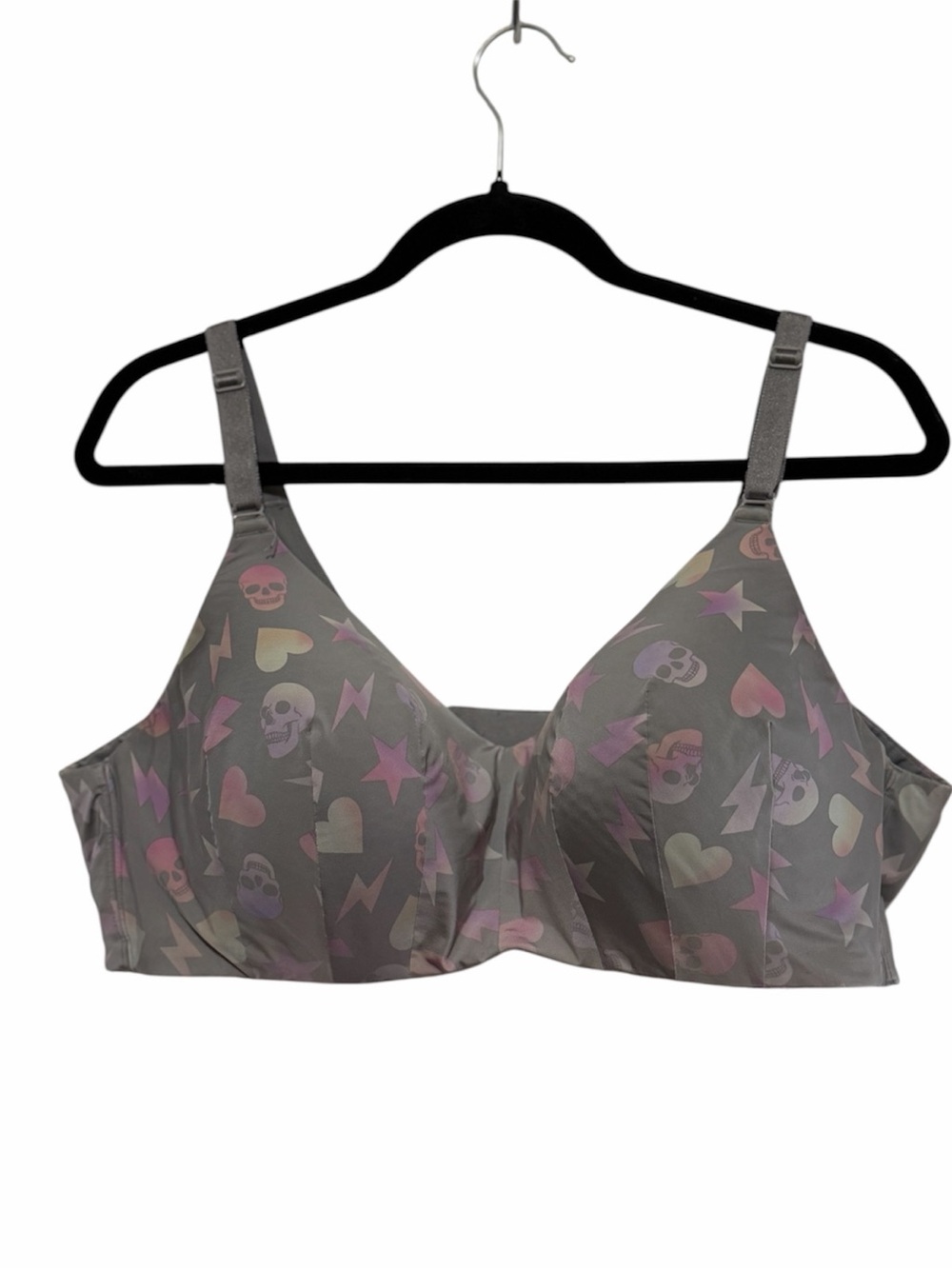 42C Torrid Wireless Comfort Bra in Grey with Pink Print